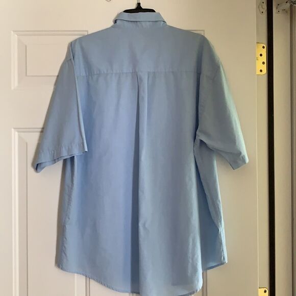 Men’s Button up Large button up shirt - Picture 5 of 7